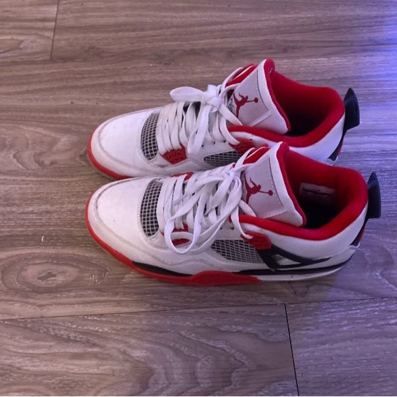 fire red jordan 4s - Picture 2 of 4